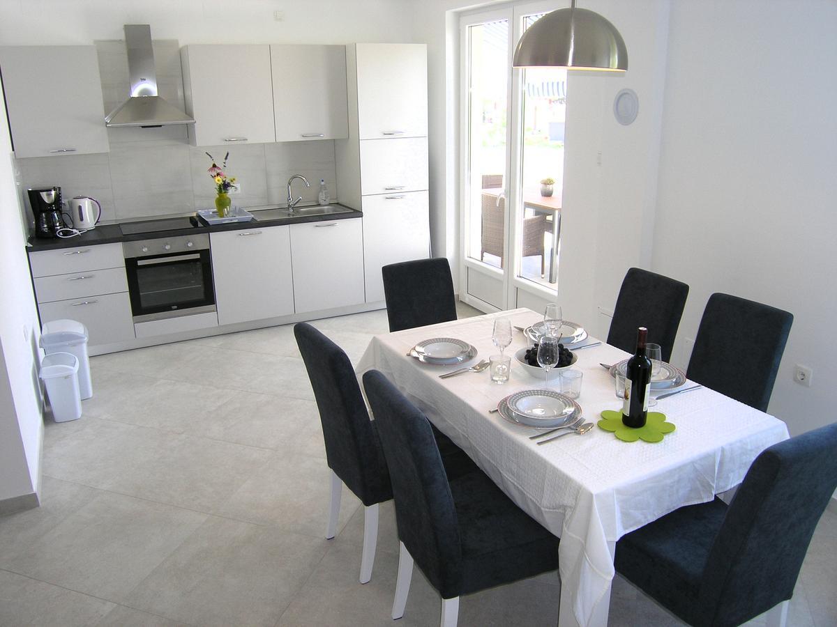 Apartman Danijel Đảo Krk Ngoại thất bức ảnh