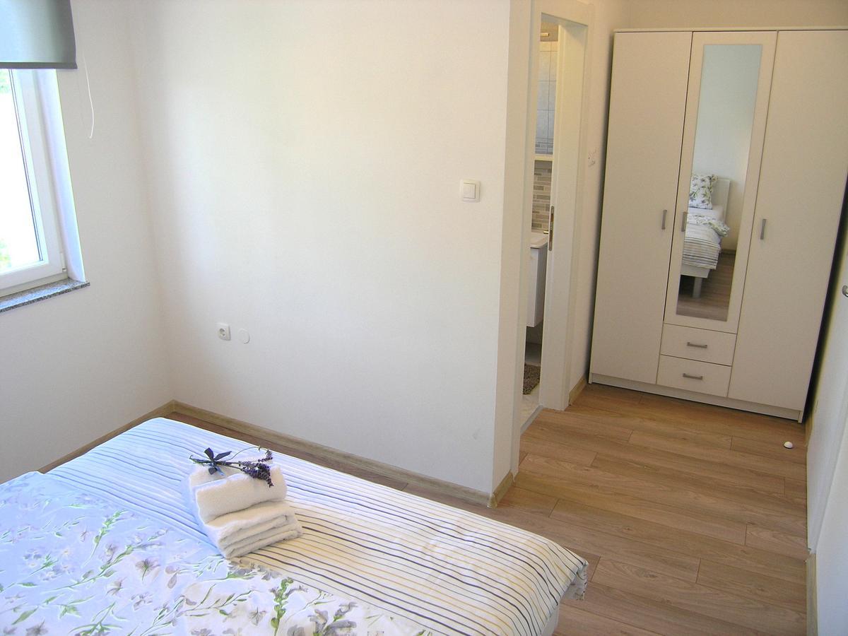 Apartman Danijel Đảo Krk Ngoại thất bức ảnh