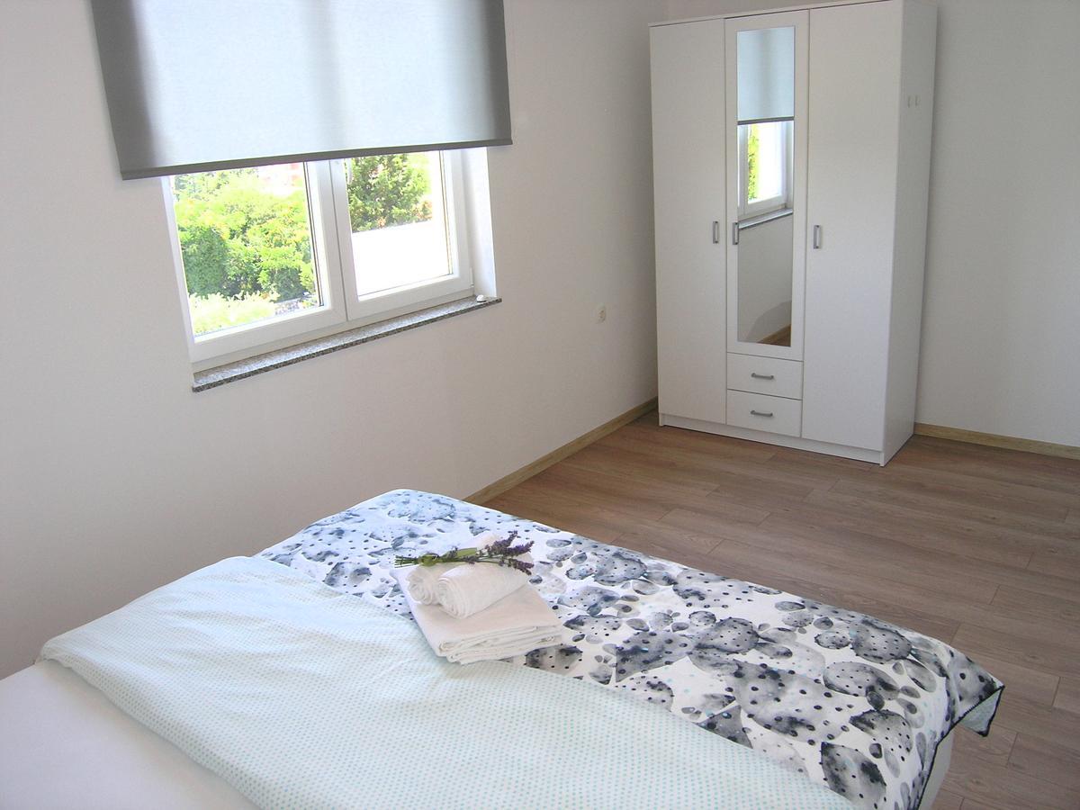Apartman Danijel Đảo Krk Ngoại thất bức ảnh